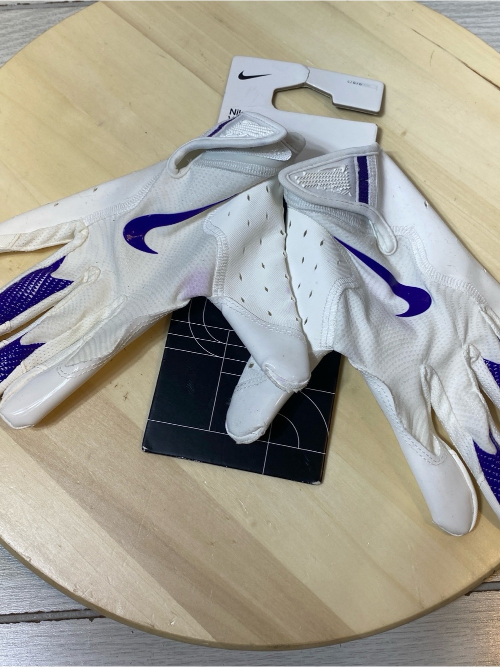 Nike Vapor Jet 8.0 Football Receiver Gloves White/Purple Size Large L New